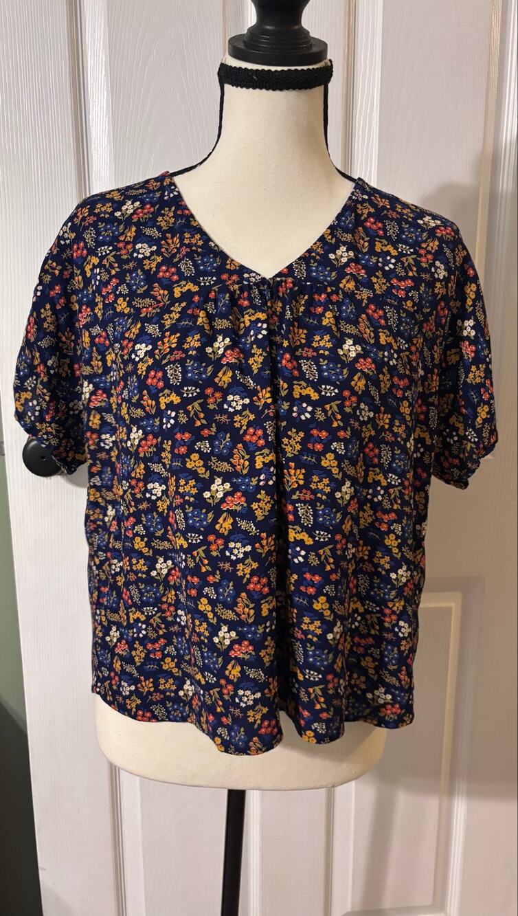 Madewell Rhyme Garden Party Top Navy Blue Floral V-Neck